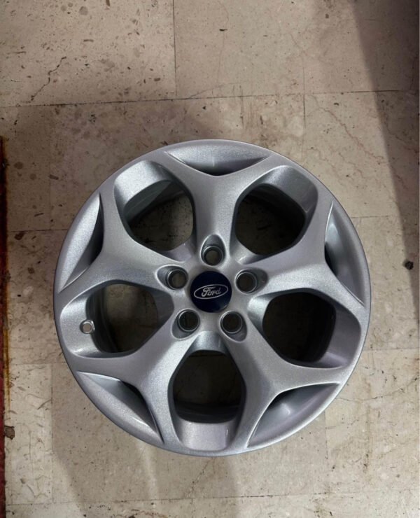 KIT DA 4 CERCHI IN LEGA FORD FOCUS ORIGINALI DA 16 POLLICI RESTAURATI A NUOVO